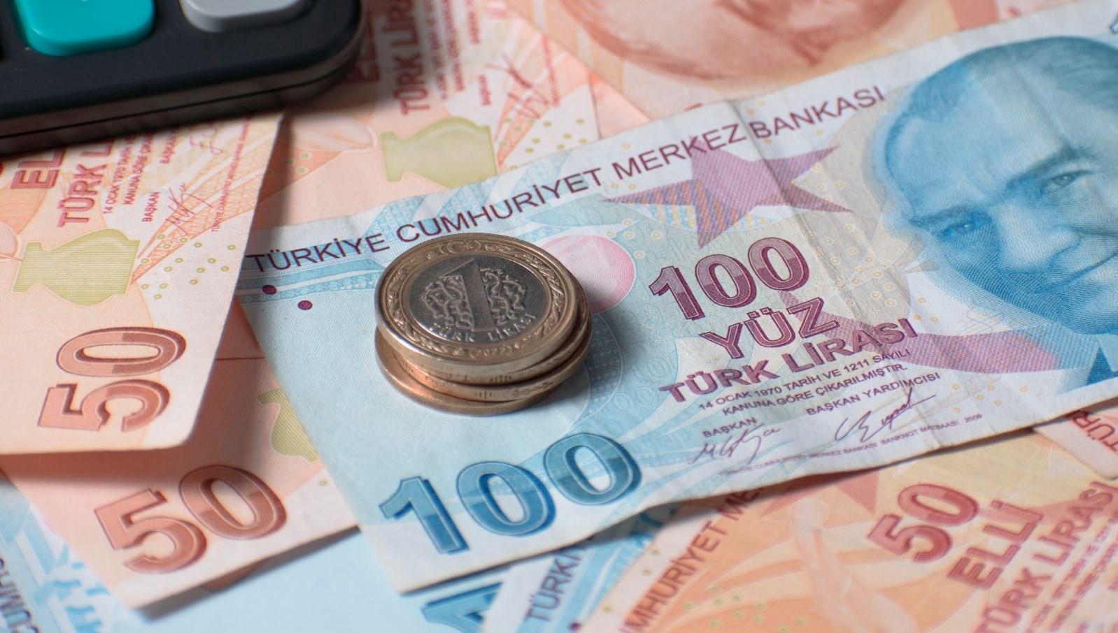Emekli Bayram İkramiyesi Artışı: 2025 Ramazan Bayramı'nda Beklentiler Neler?