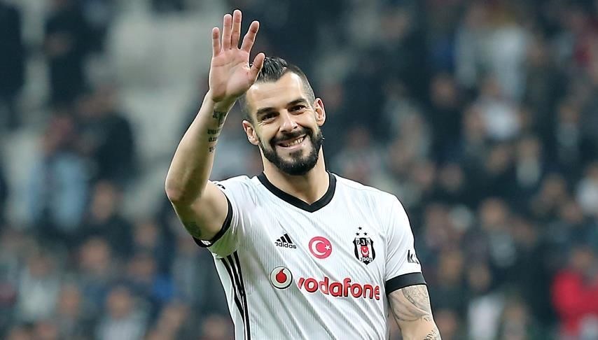 Beşiktaş efsanesi Alvaro Negredo, futbol kariyerine veda etti!