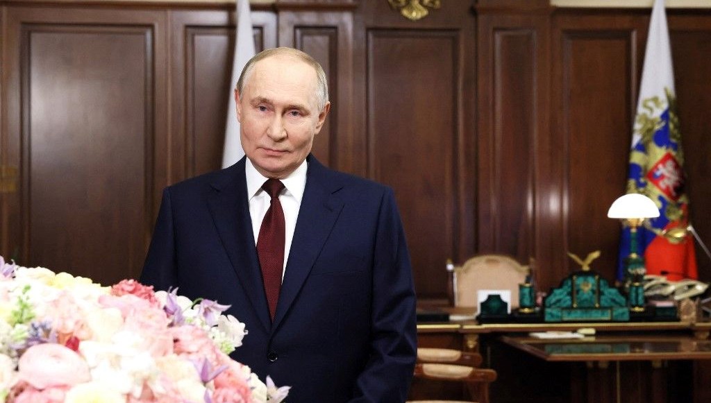 Putin'den Kadınlar Günü'nde Özel Mesaj: