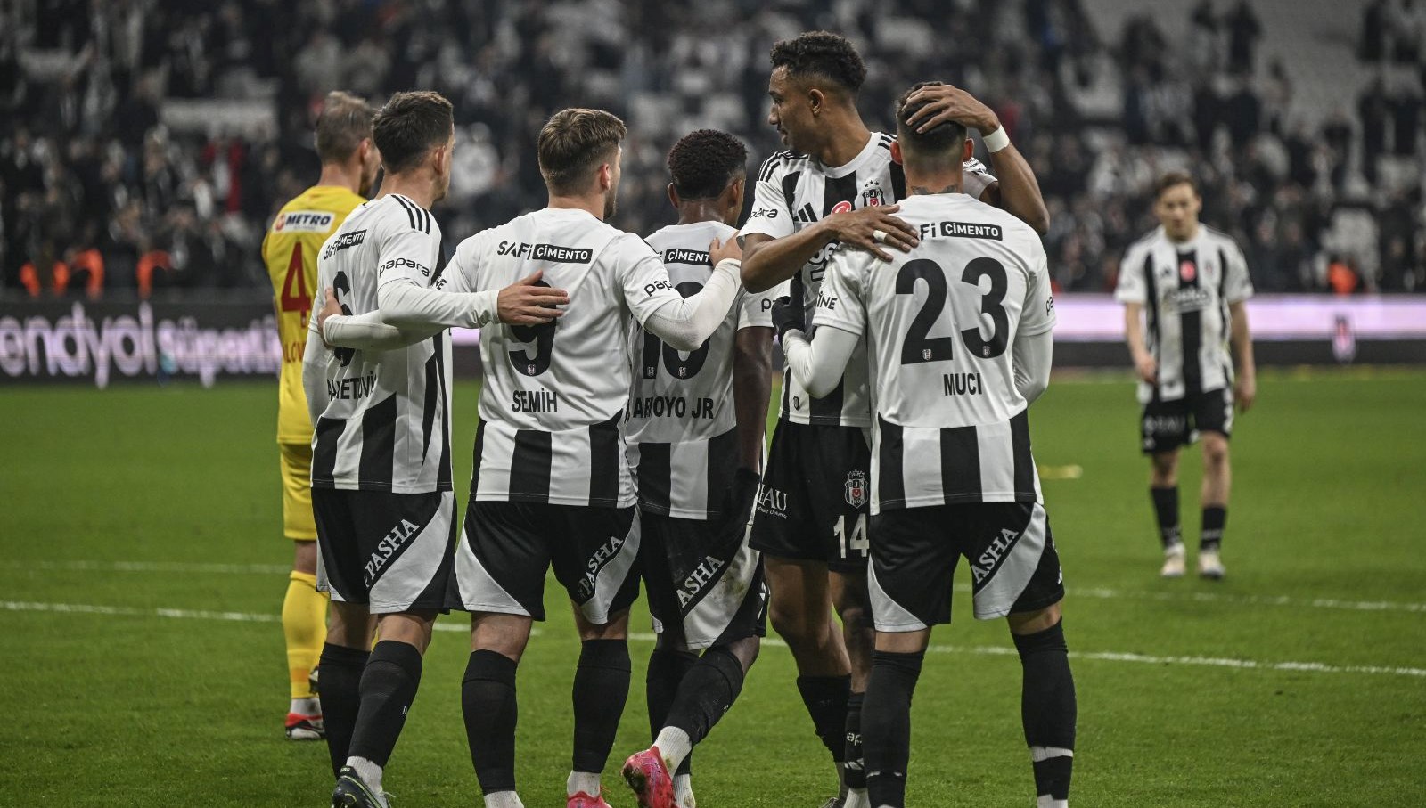 Beşiktaş ve Gaziantep FK'nın Karşılaşma Tarihi ve Yayın Bilgileri! Süper Lig 27. Hafta Mücadelesi