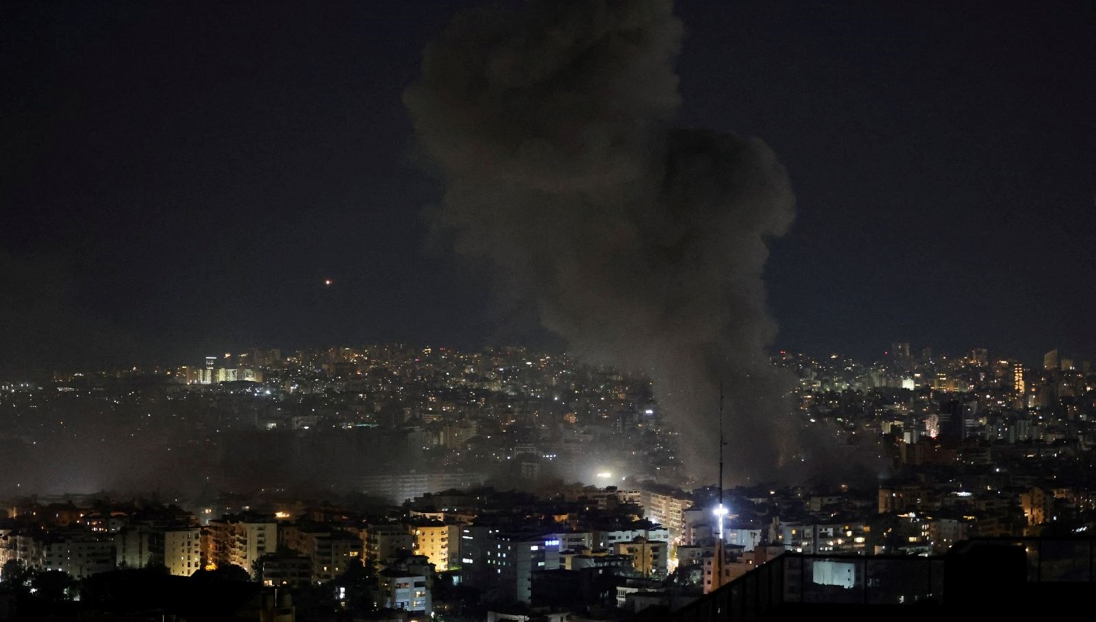 İsrail’in Lübnan’a Yönelik Saldırı Tehdidi, İran'dan Çarpıcı Kınama Geldi