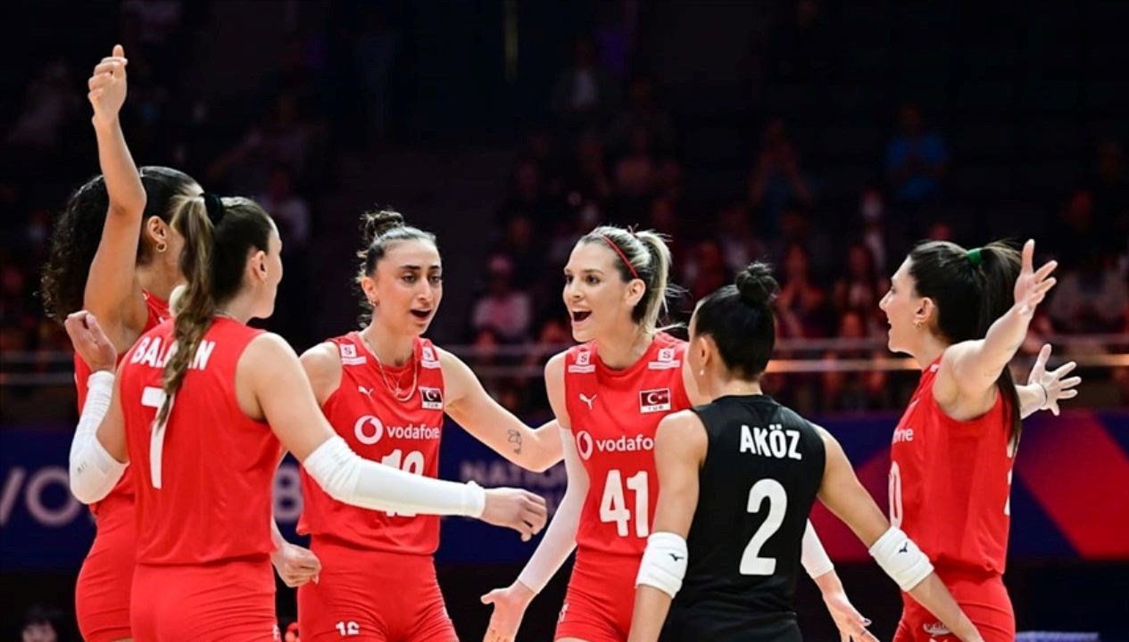 Çin-Türkiye Voleybol Maçı Ne Zaman, Saat Kaçta ve Hangi Kanalda? Filenin Sultanları Zafer İçin Parkede!
