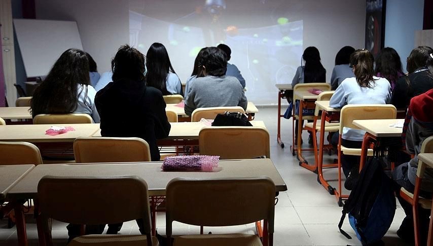 Okullar Bayram Sonrası Açılacak mı? 9 Haziran'da Tatil Var mı?