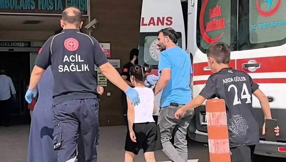 Ümmügülsüm'ün Kumbara Macerası: Dilini Yaraladı!