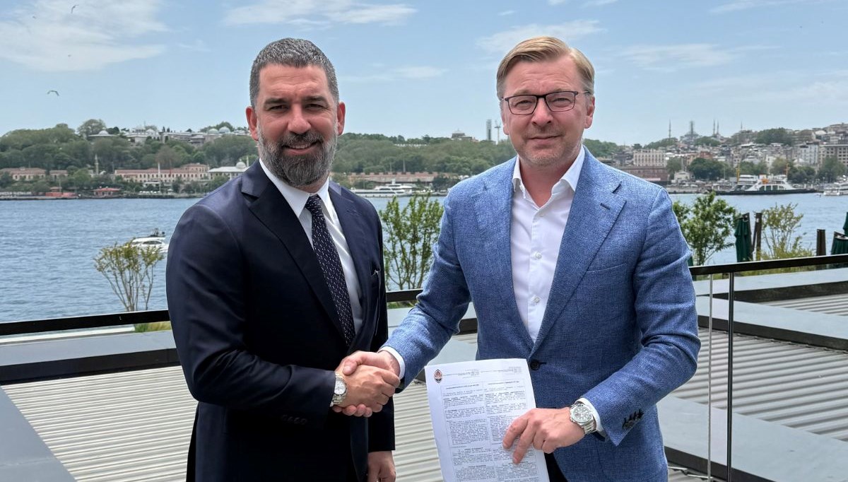 Arda Turan'dan Transfer Açıklaması: İsmail Yüksek ve Ahmed Kutucu Hakkında Beklenen Yanıt!