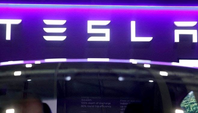 Otonom Araçlar Yolda, Protestolar Sokakta: Teksas’ta Tesla’nın Gerilimi