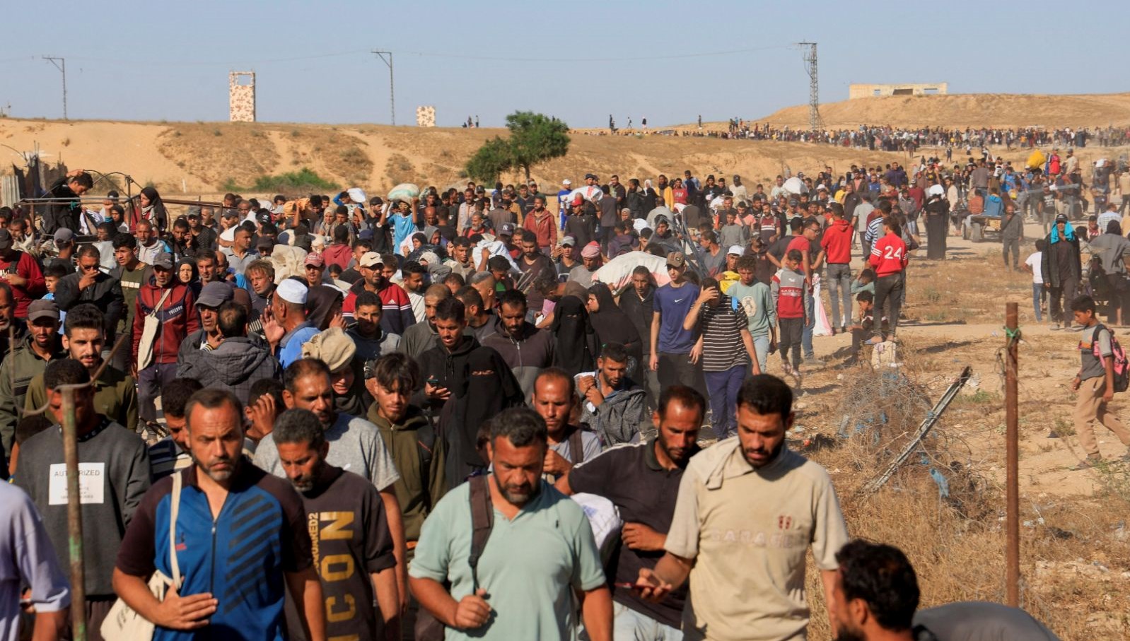 İsrail'in Gazze'deki Yardım Bekleyenlere Saldırısı: 15 Filistinli Hayatını Kaybetti
