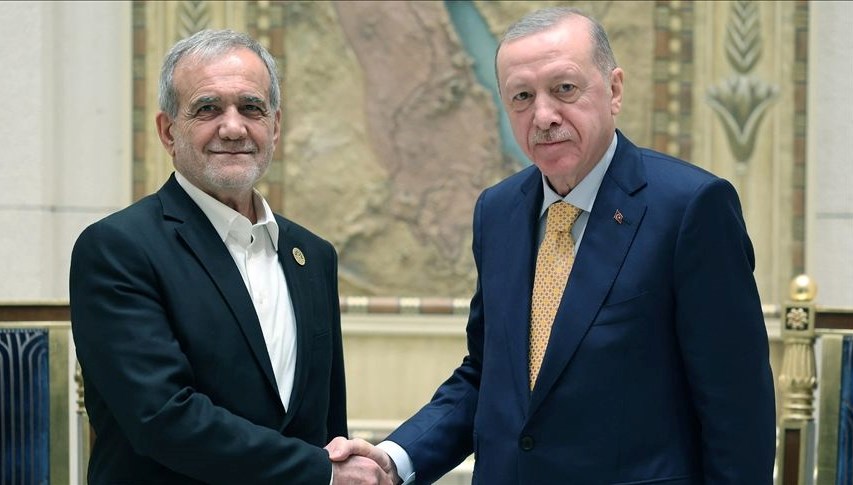 Cumhurbaşkanı Erdoğan, Pezeşkiyan ve Putin ile Stratejik Zirve Toplantısı Yaptı