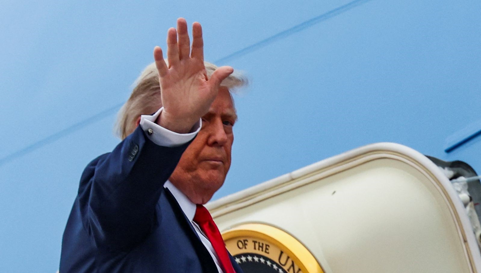 Trump’tan Radikal Adım: “Sınır Dışı Operasyonu İçin Tüm Güçler Harekete Geçsin”