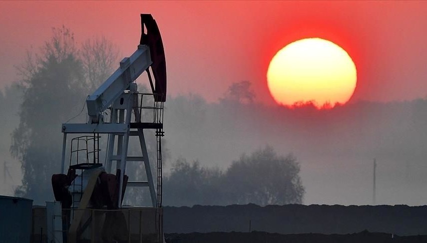 Petrol Piyasasında Dalgalı Seyir Devam Ediyor!