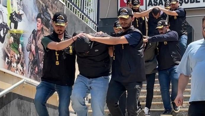 Kuyumcu Soygunuyla 1,4 Milyon Lira Uçtu!