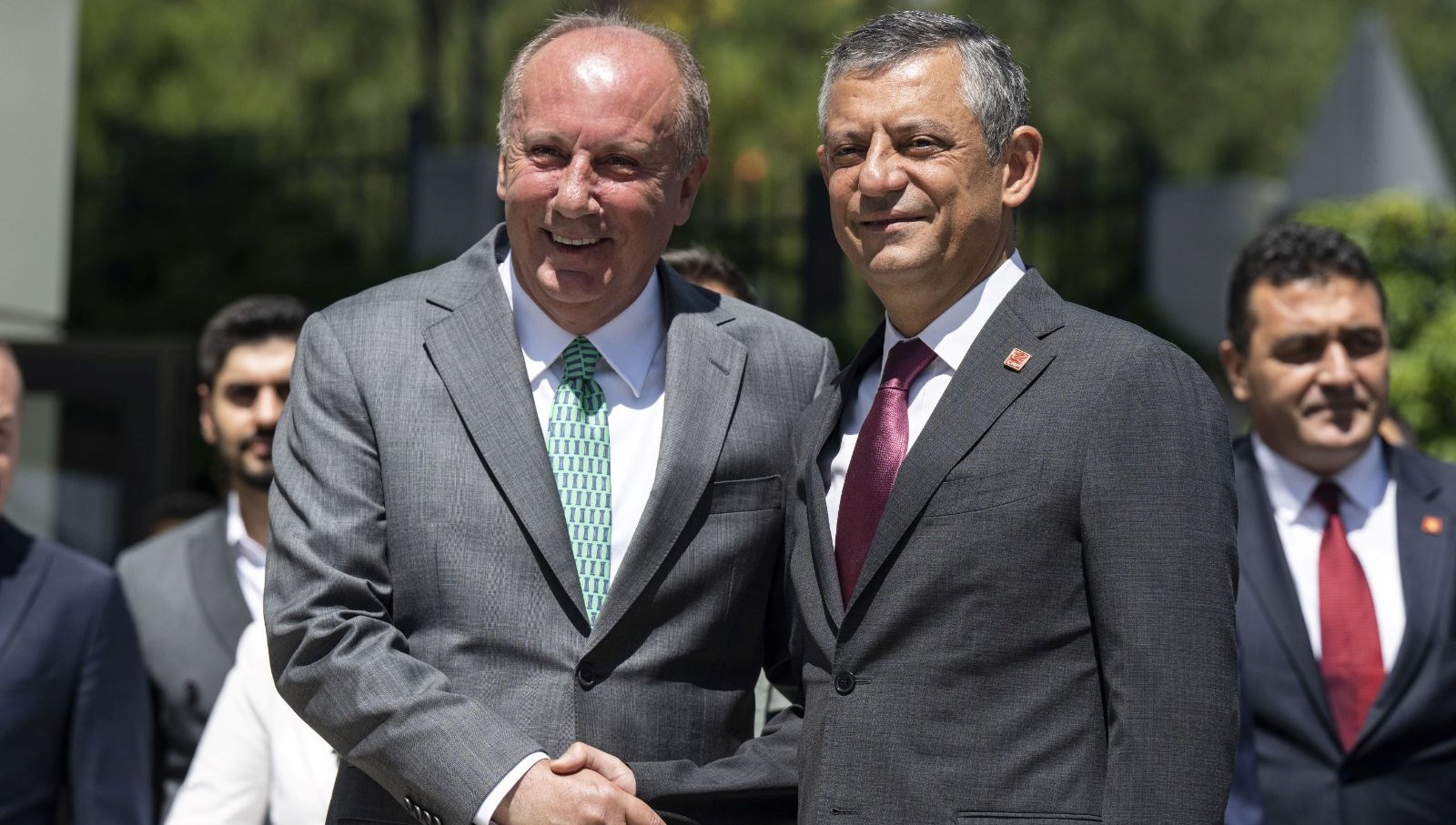 Muharrem İnce Geri Dönüyor: CHP Rozetini Takacağı Tarih Açıklandı!