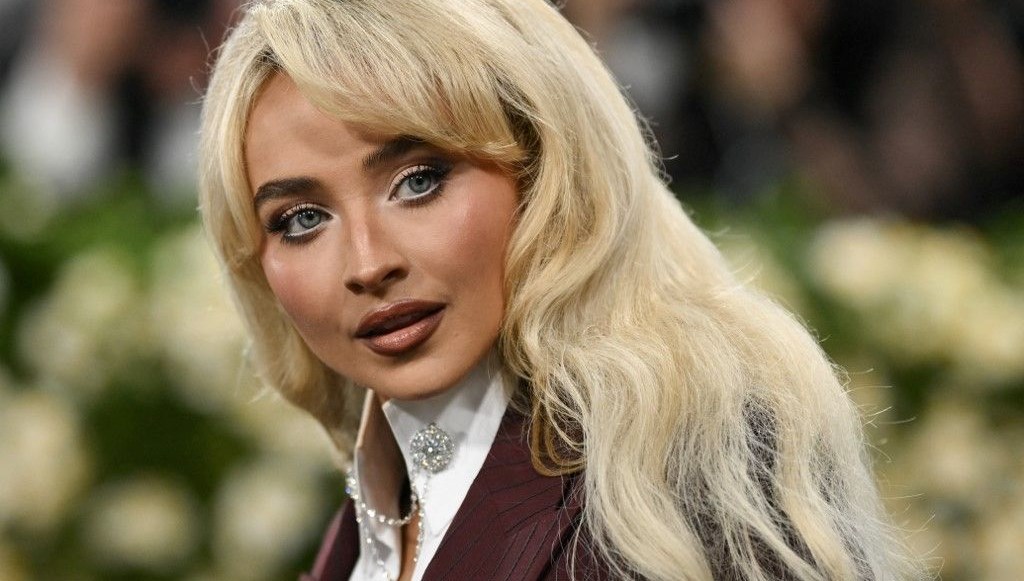 Sabrina Carpenter'dan Fanlarını Şaşkına Çeviren Sinir Bozucu Gelişme