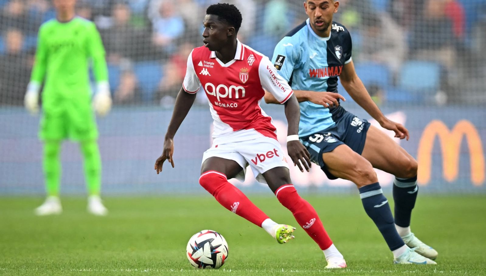 Fenerbahçe'nin Gözdesi: Lamine Camara Kimdir ve Nerede Oynuyor?
