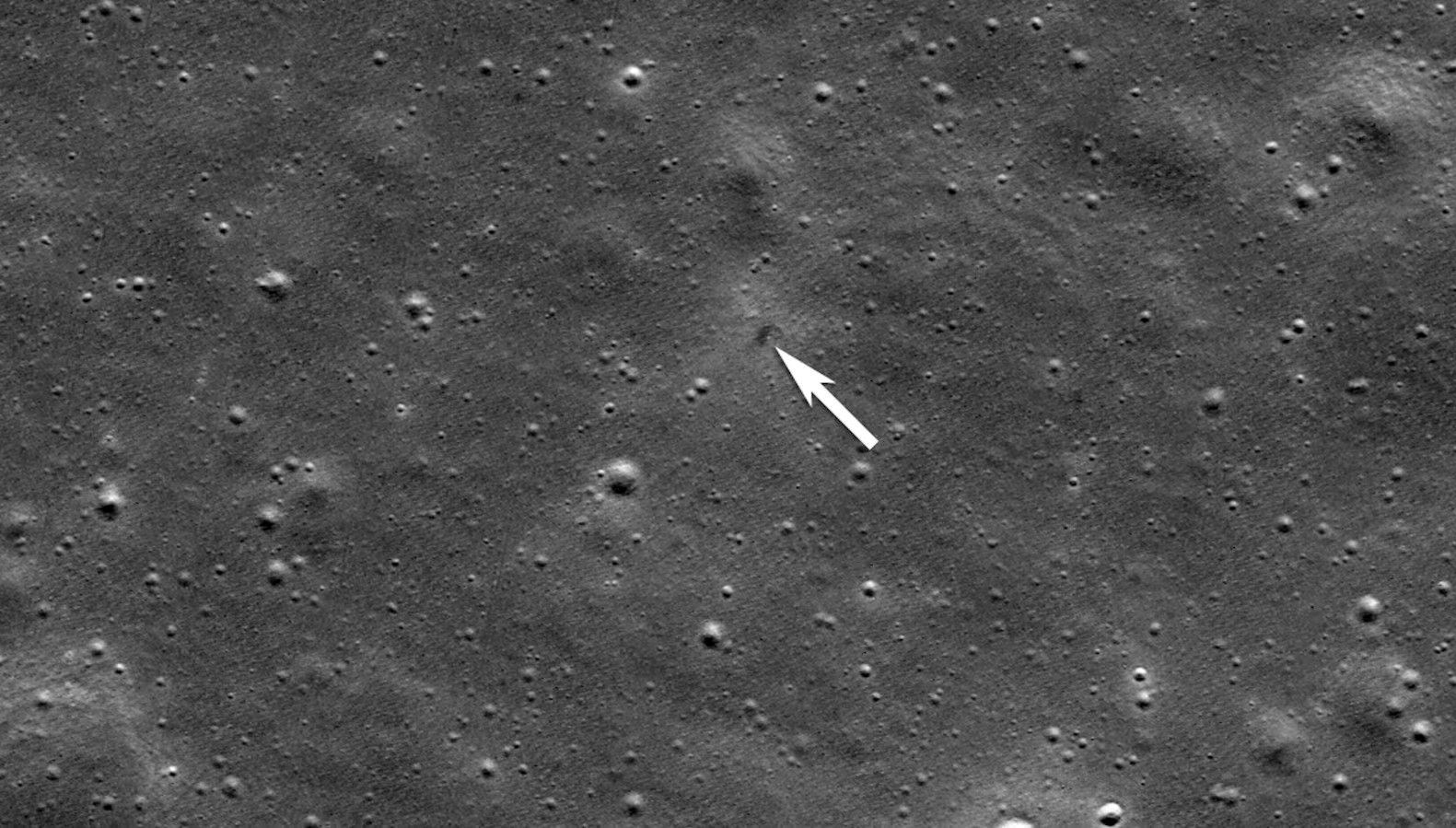 NASA'nın Gözünden: Japon Uzay Aracının Ay'a Düşüş Noktası!