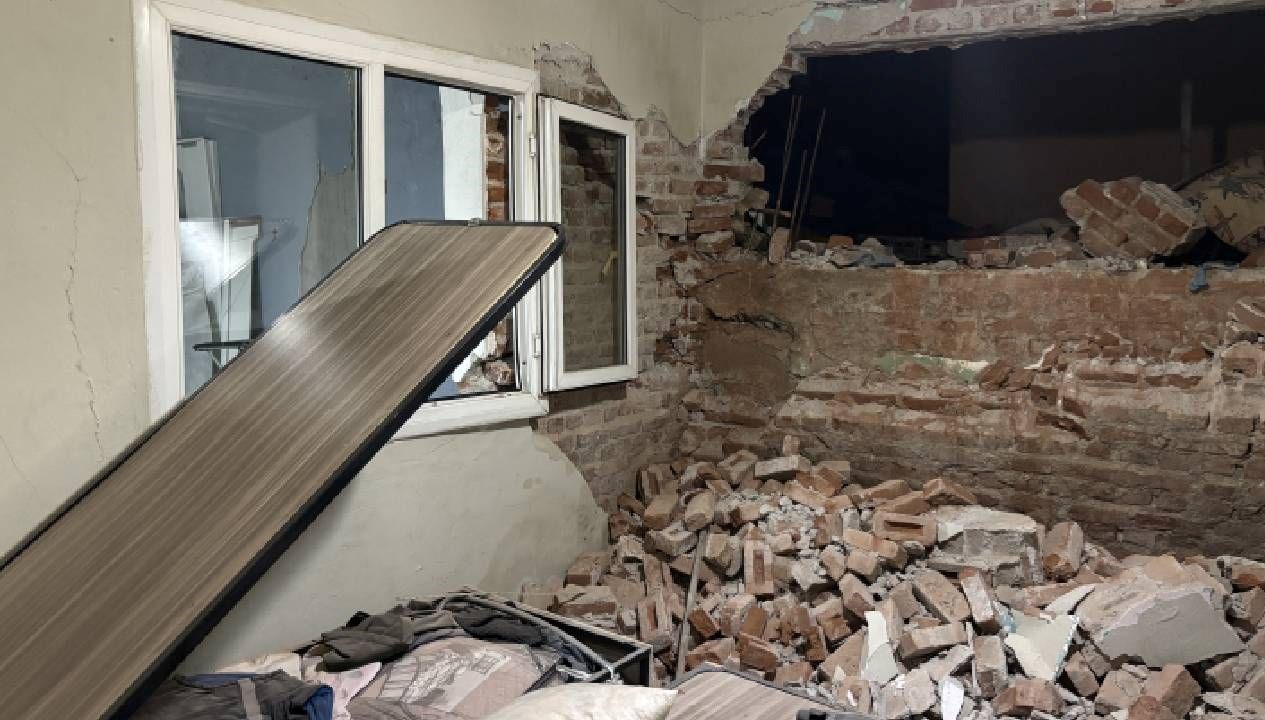 Belediyenin Tünel Çalışmaları, Evin Duvarını Yerle Bir Etti!