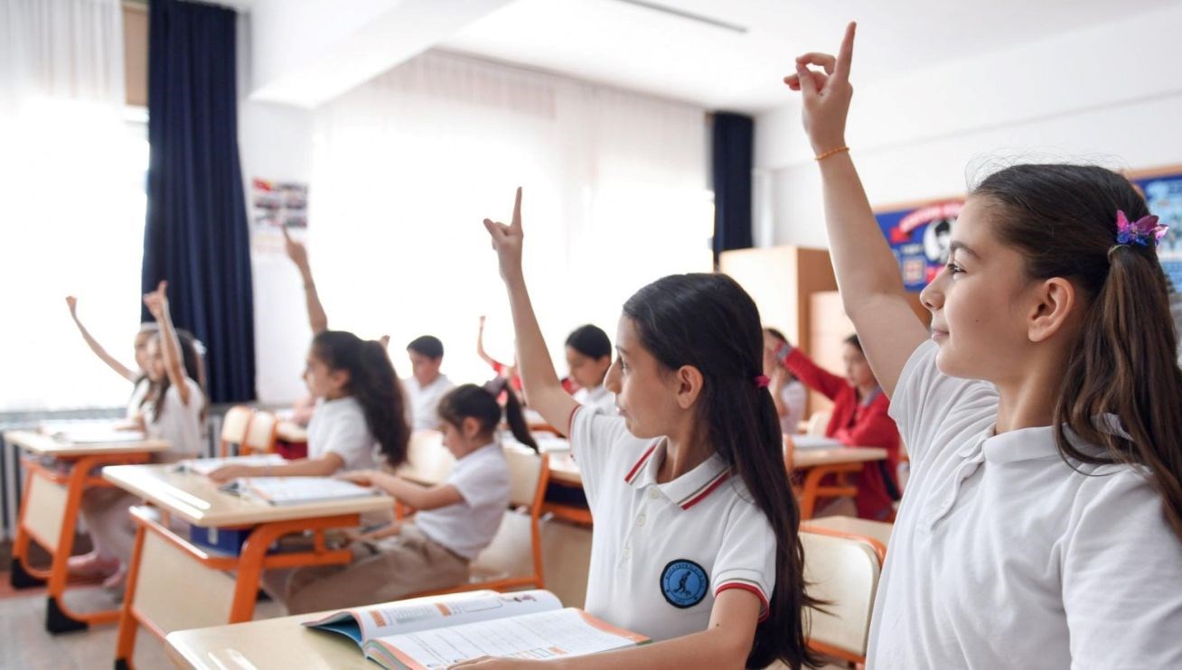 2025-2026 Ortaokul Kayıt Süreci: MEB İle Şube Seçimi ve Okul Tercihinde Bilmeniz Gerekenler