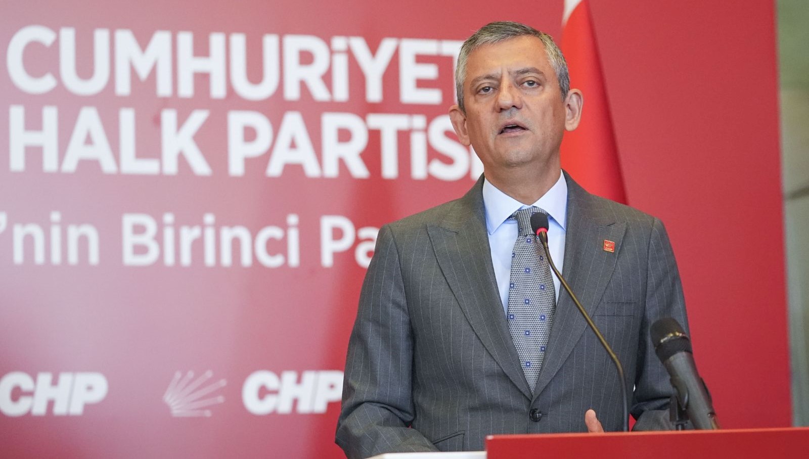 Özgür Özel: