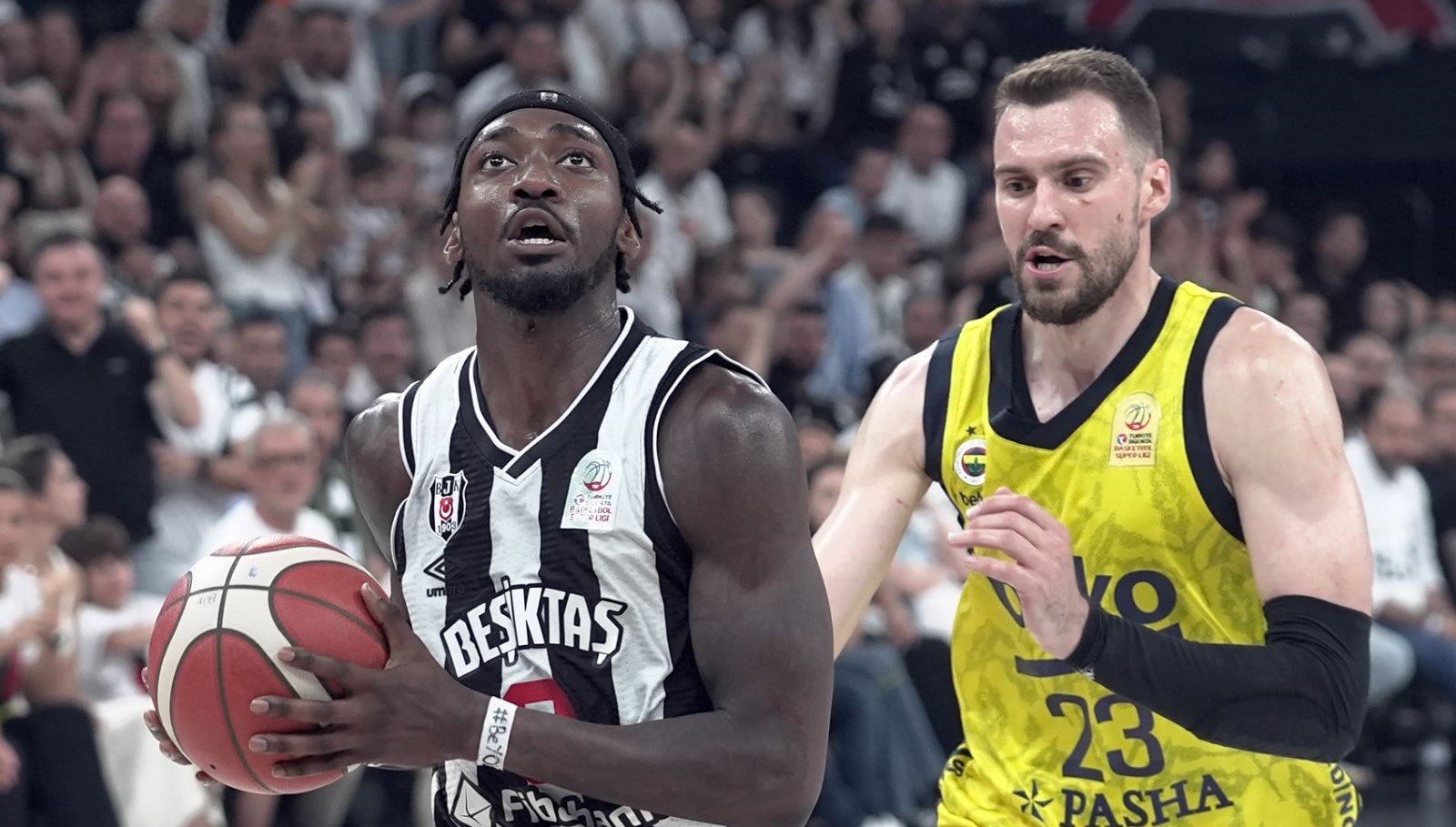 Beşiktaş'a TBF Disiplin Kurulu'ndan Şok Ceza Geldi!