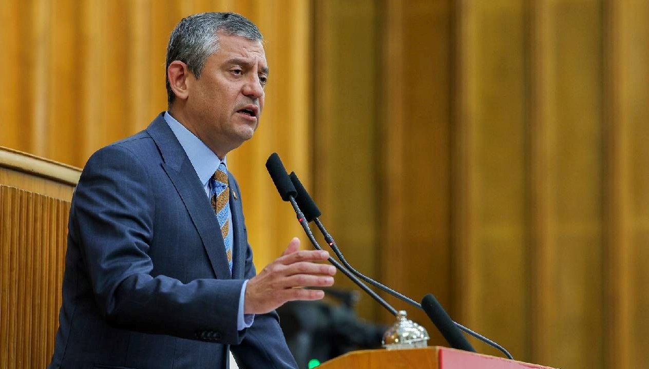 Özgür Özel: İran’ın Demokrasiye Kavuşması Şart!