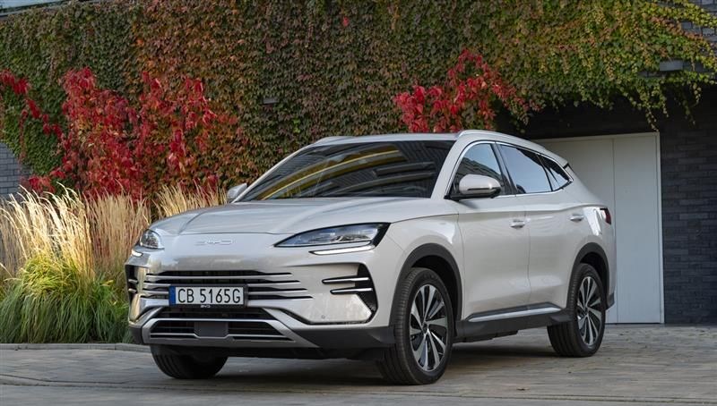 BYD'de Kriz Girdabı: Üretim Hızı Düşerken, Vardiya Sayısı Azalıyor!