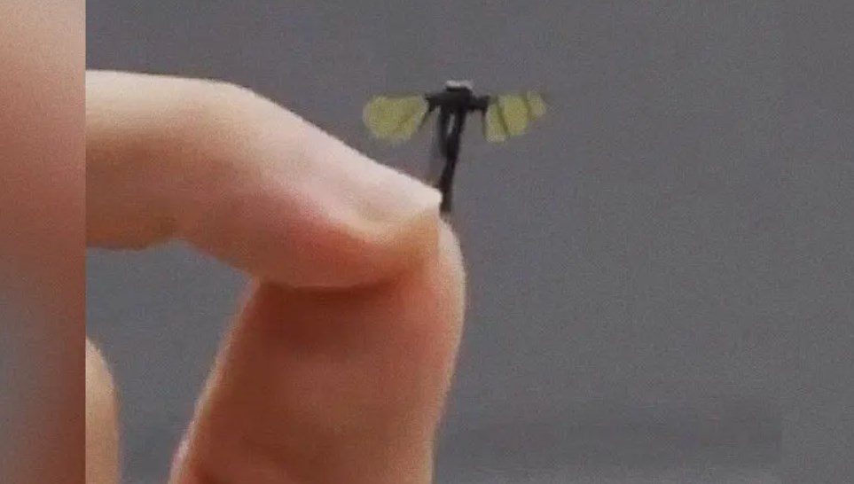 Sinek Gibi Küçük, Güçlü Savunma: Çin Ordusu’ndan Nano Drone İnovasyonu