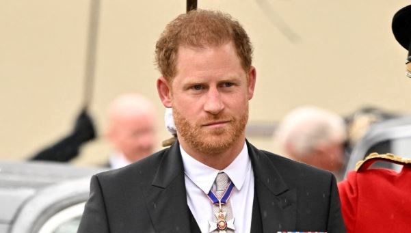 Prens Harry'nin Pasaport Sorunu: Sussex Çifti Hukuki Mücadeleye Girdi