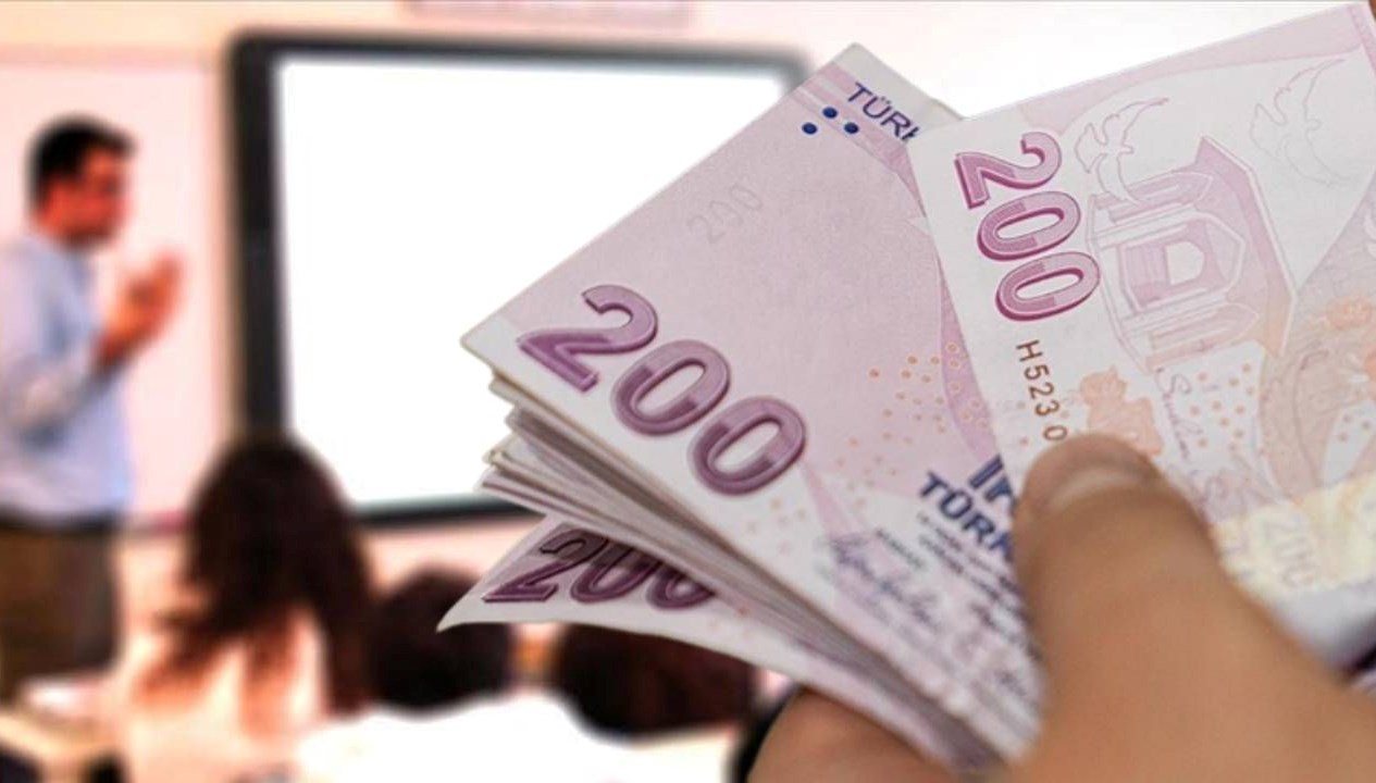2025’te öğretmen maaşları ne kadar olacak? Temmuz zammı ne getiriyor?