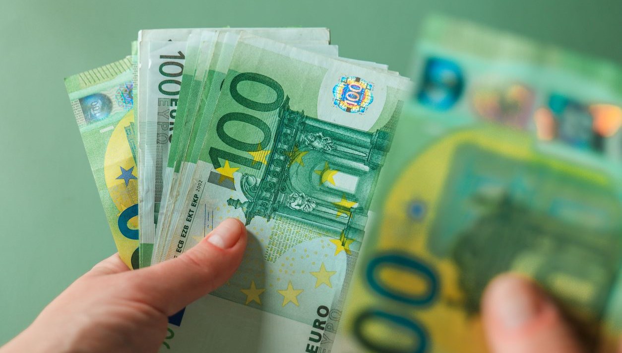Almanya'da Asgari Ücret Artışıyla Saatlik 14,60 Euro'ya Ulaşıyor!