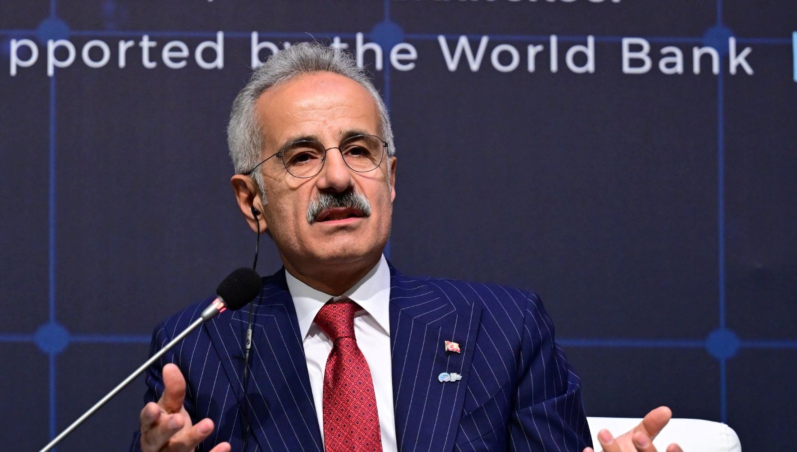 Bakan Uraloğlu: Orta Koridor, Türkiye'nin 21 Ülkeye Açılan Ticaret Kapısı Olacak!