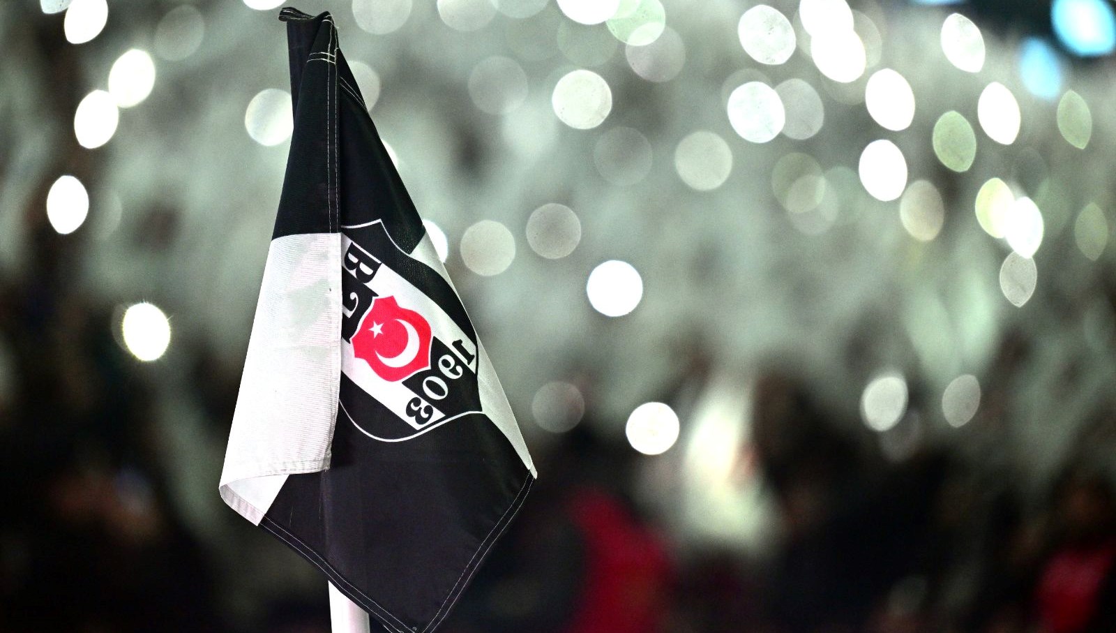 Beşiktaş'a UEFA'nın Cezası: Maddi Yükümlülükler Kapıda!
