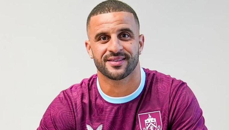 Fenerbahçe'yle Özdeşleştirilen Yıldız Futbolcu Kyle Walker, Yeni Takımıyla Anlaştı!