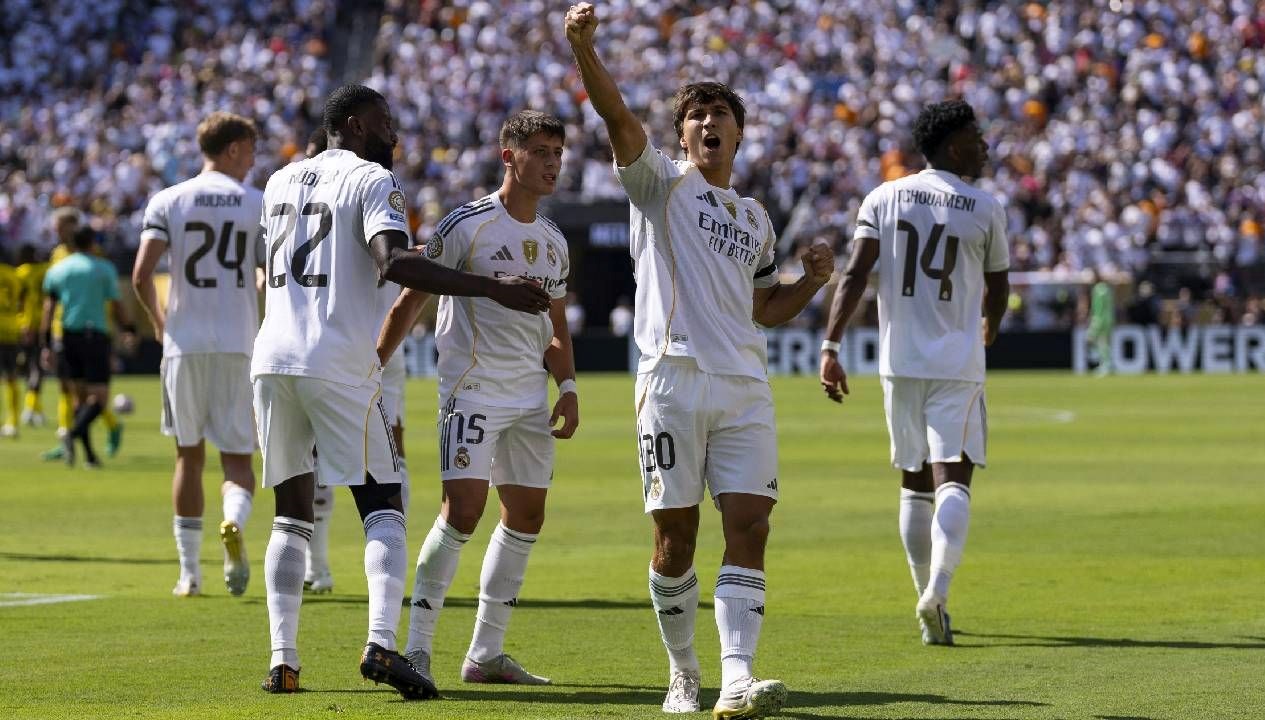 Arda Güler'in Parlak Performansı: Real Madrid Yarı Finale Yükseldi!