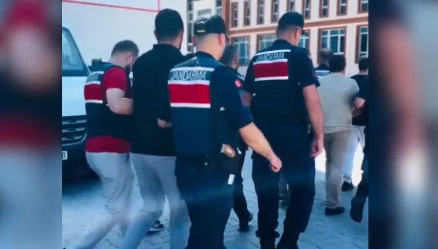 19 İlde Yasa Dışı Bahis Operasyonu: 1 Milyar TL'lik Sohbet!