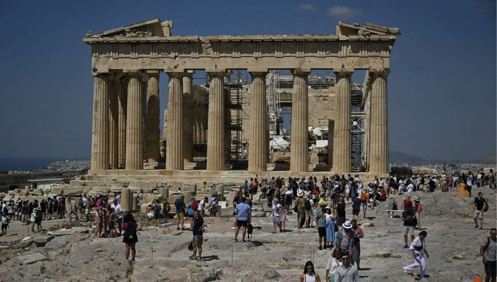 Akropolis’e Ziyaret Saatleri Kısıtlandı!