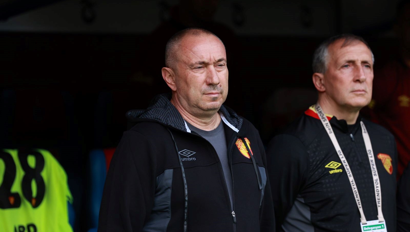 Göztepe'de Stoilov'a Yönelik Tatminsizlik Rüzgarları Esti