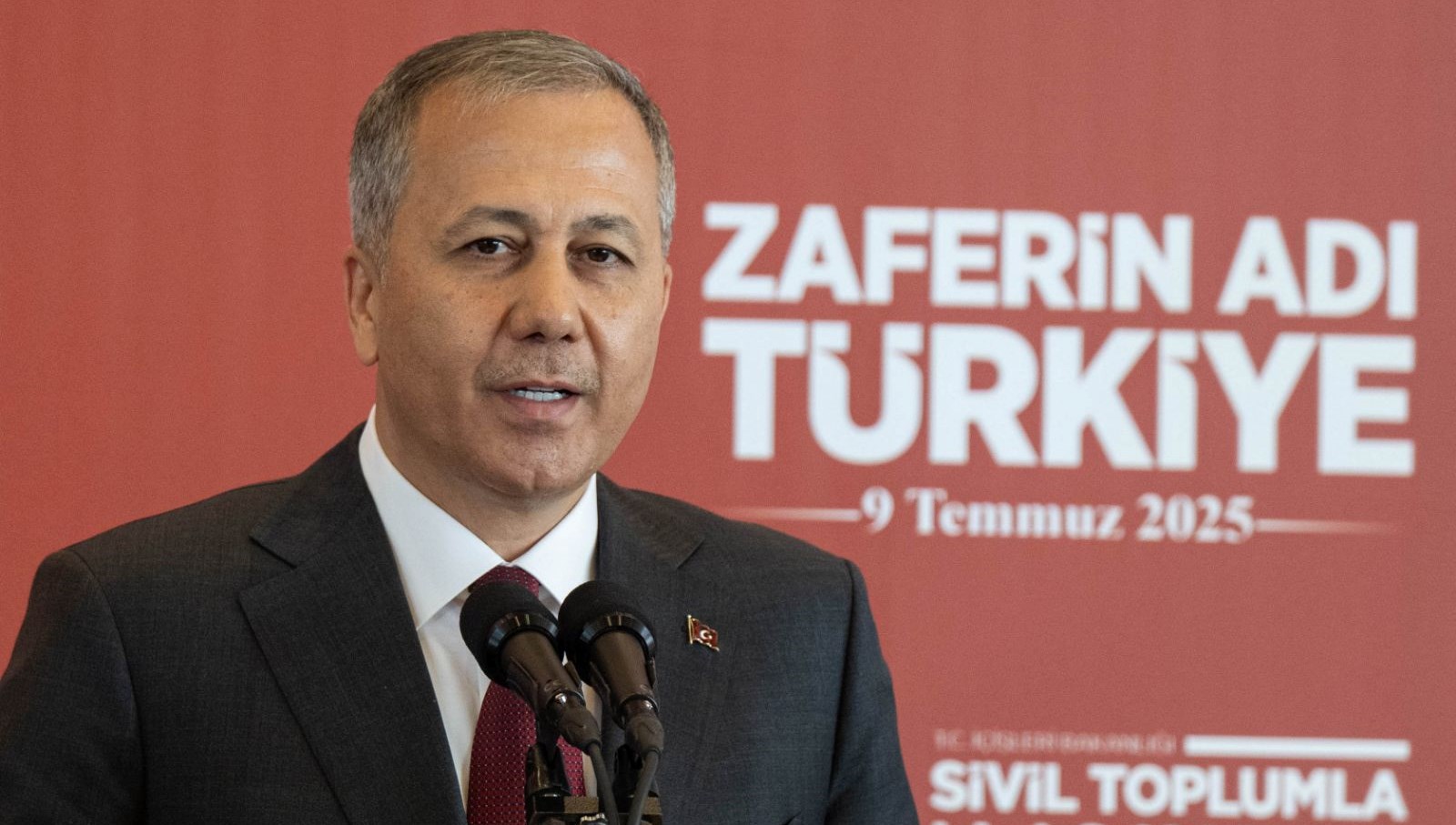 Yerlikaya'dan FETÖ ile Mücadelede Çarpıcı Rakam: 45 Bin 229 İhraç!