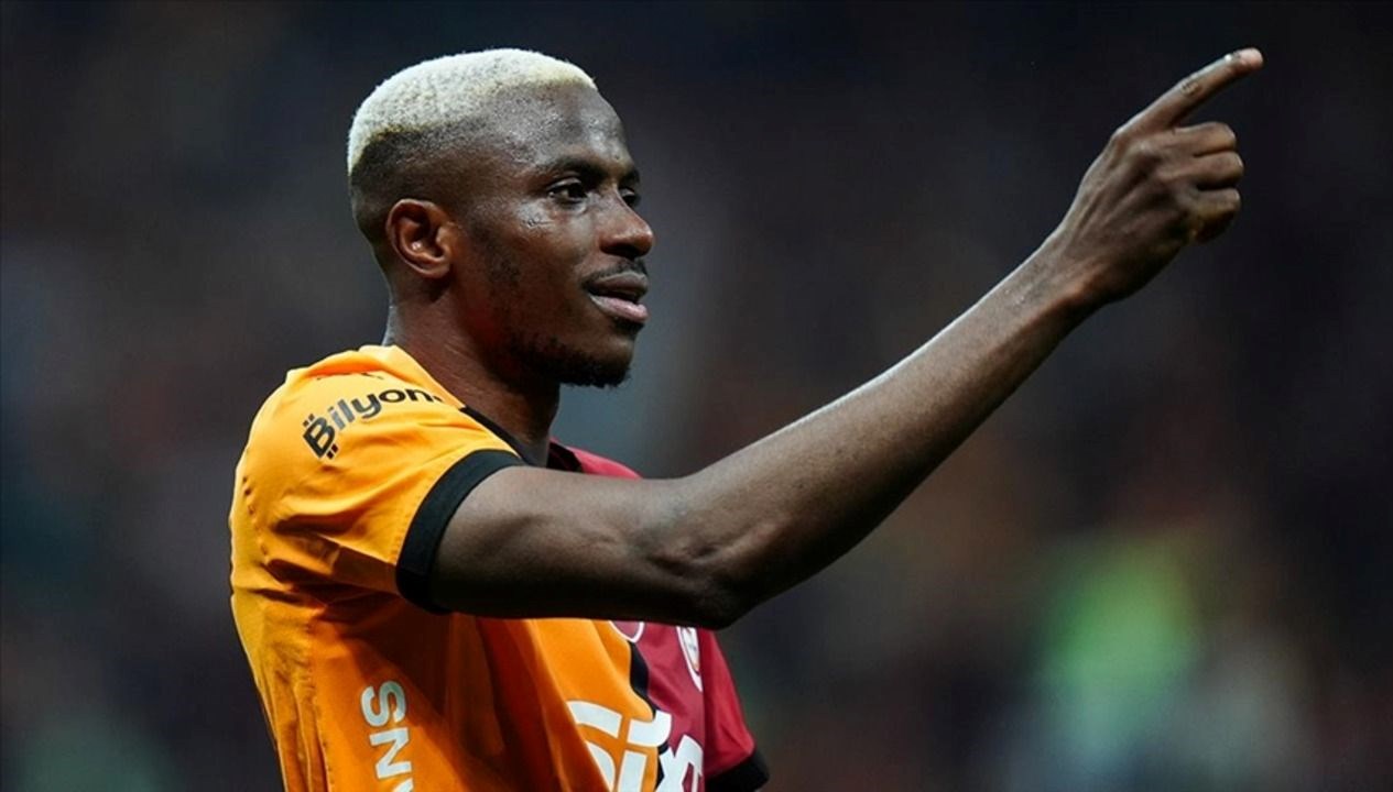 Osimhen'in Napoli Serüveni: Sözleşmesi Hangi Tarihte Sona Eriyor?