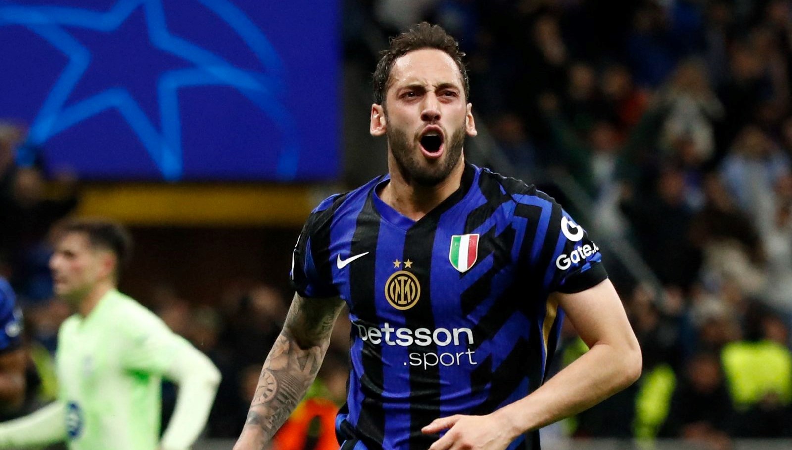 Resmi Kaynaklardan Açıklama: Hakan Çalhanoğlu'nun Transferi Tamam, İlkay Gündoğan'a Saldırı!