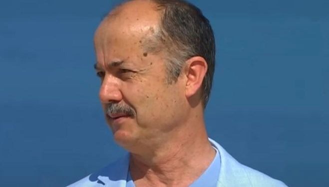 Şeref Ateş: Yunus Emre Enstitüsü'nün Eski Başkanının Hikayesi
