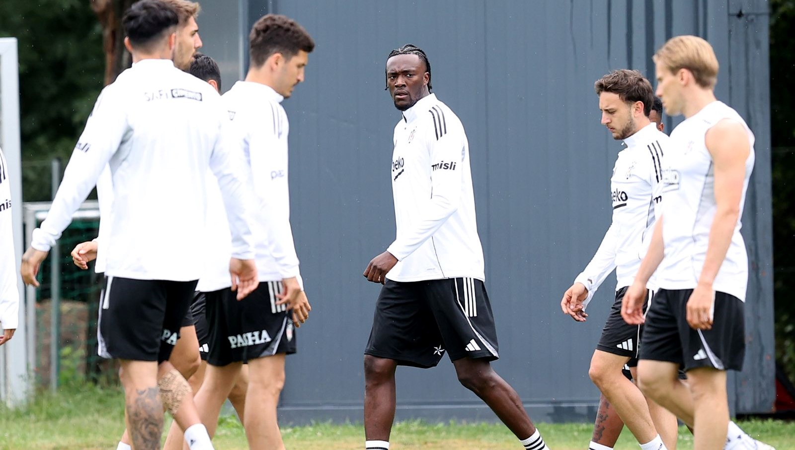 Beşiktaş, İstanbul'da Avrupa heyecanına merhaba diyor! Sezon kapılarını açıyor!