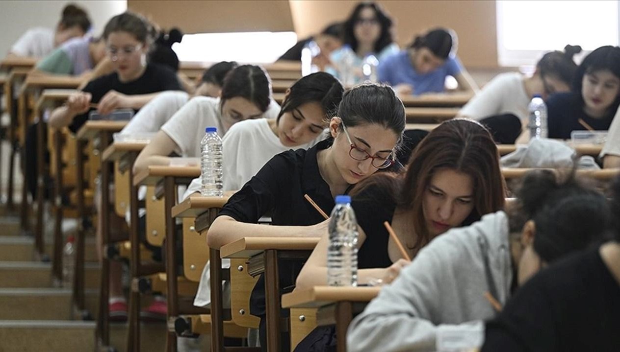2025 YKS Şampiyonları Açıklandı: Birinciler Kimler ve Nerelerde Eğitim Aldılar?