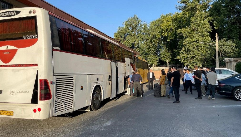 Şiraz'da Feci Kaza: Otobüs Devrildi, 21 Hayatını Kaybetti