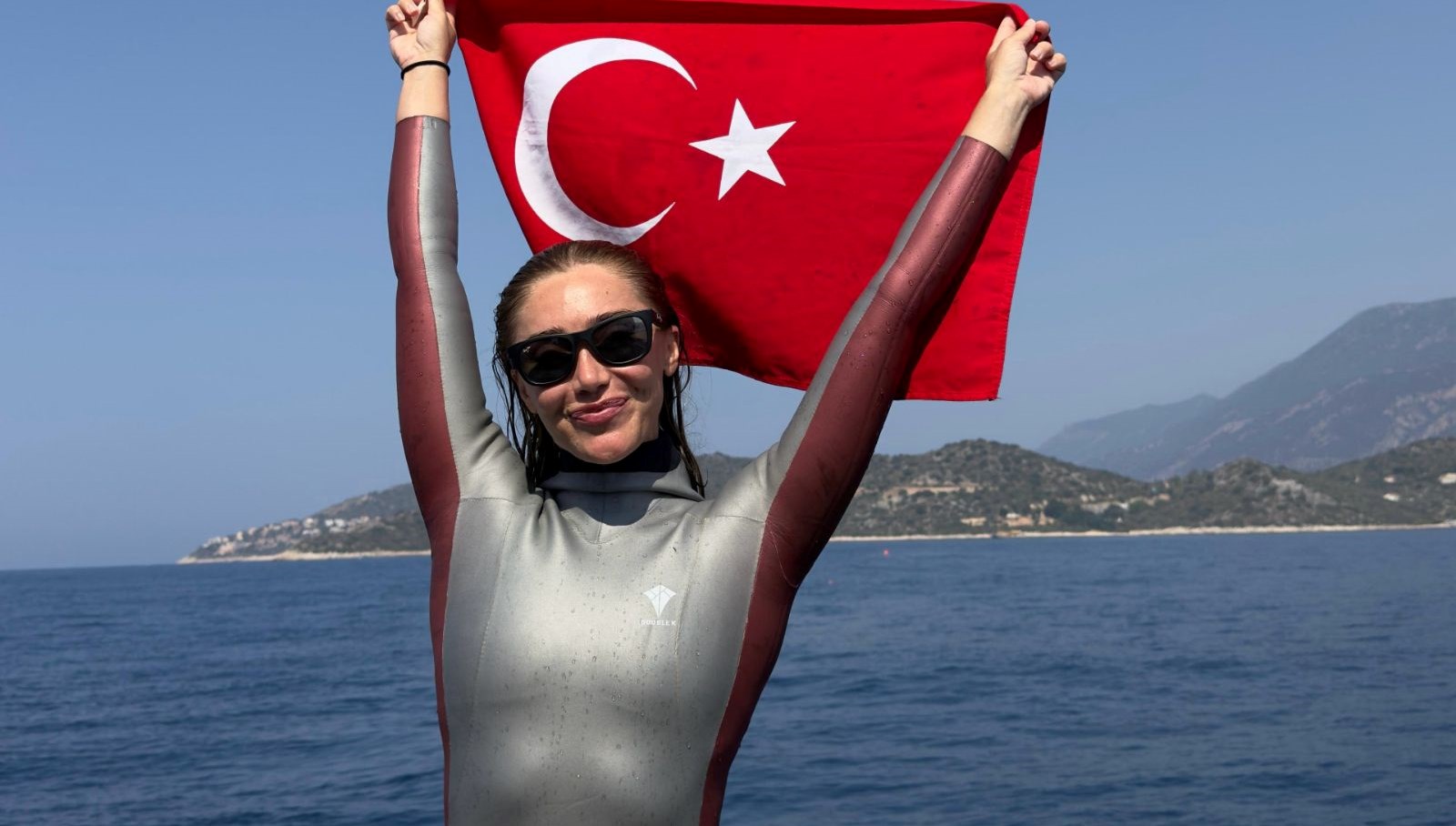 Şahika Ercümen, 4 Altın Madalyayı Kazanarak Zirveye Taşındı!