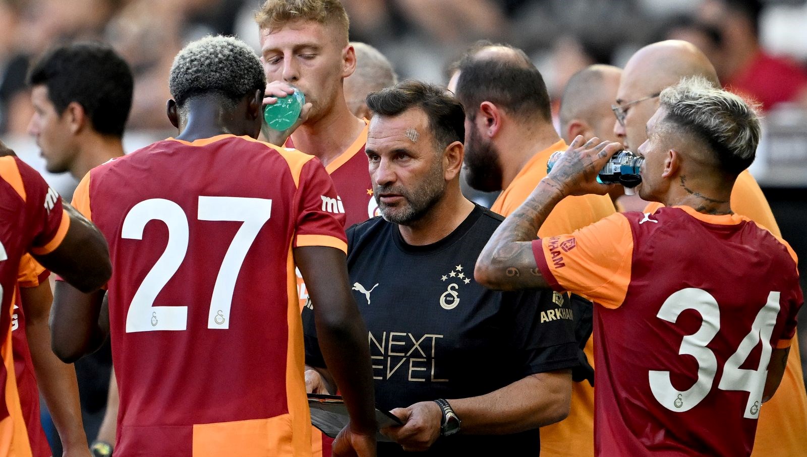 Okan Buruk'tan Transfer Müjdesi: Osimhen, Barış Alper, Ahmetcan Kaplan ve Kaleci Hedefleri!