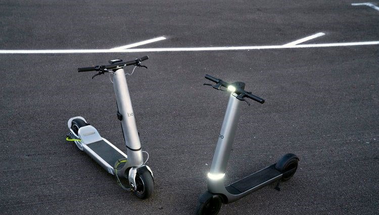 Elektrikli Scooter'da Çığır Açan Hız: Trafikte Kullanımı Yasaklandı!