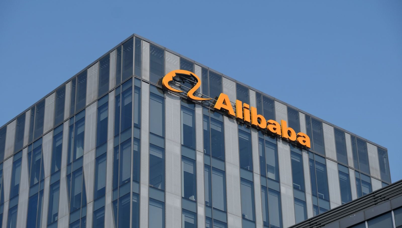 Kodlama Arenasında Yeni Bir Mücadele: Alibaba, GPT-4’e Rakip Modelini Duyurdu!