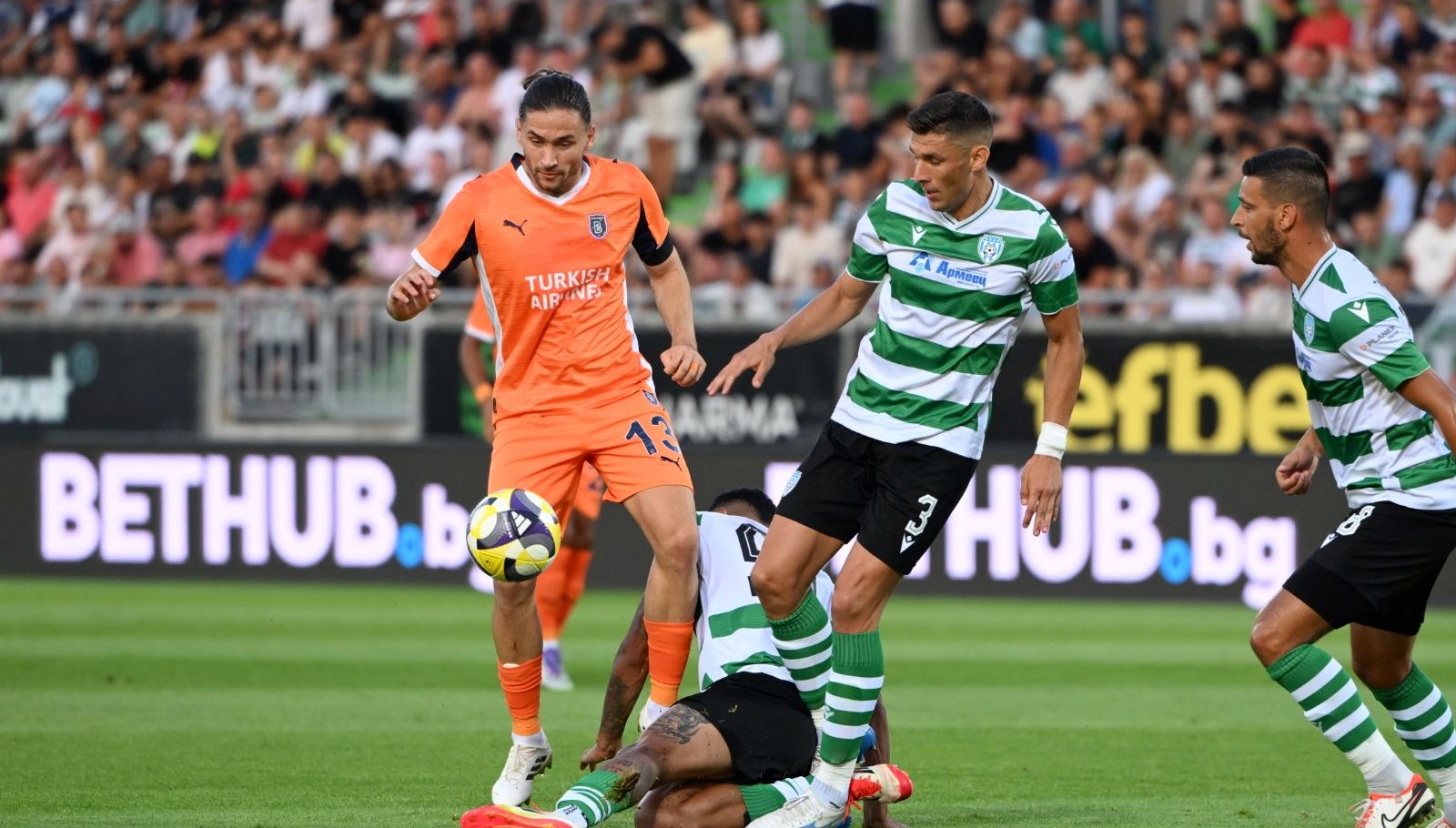 Başakşehir, Avrupa Arenasında Öne Geçti!