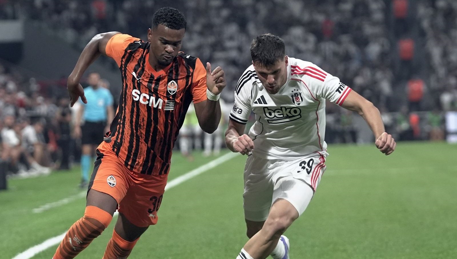 Beşiktaş’tan ırkçılık tepkisi: Kongre üyesi disiplin sürecine alındı!