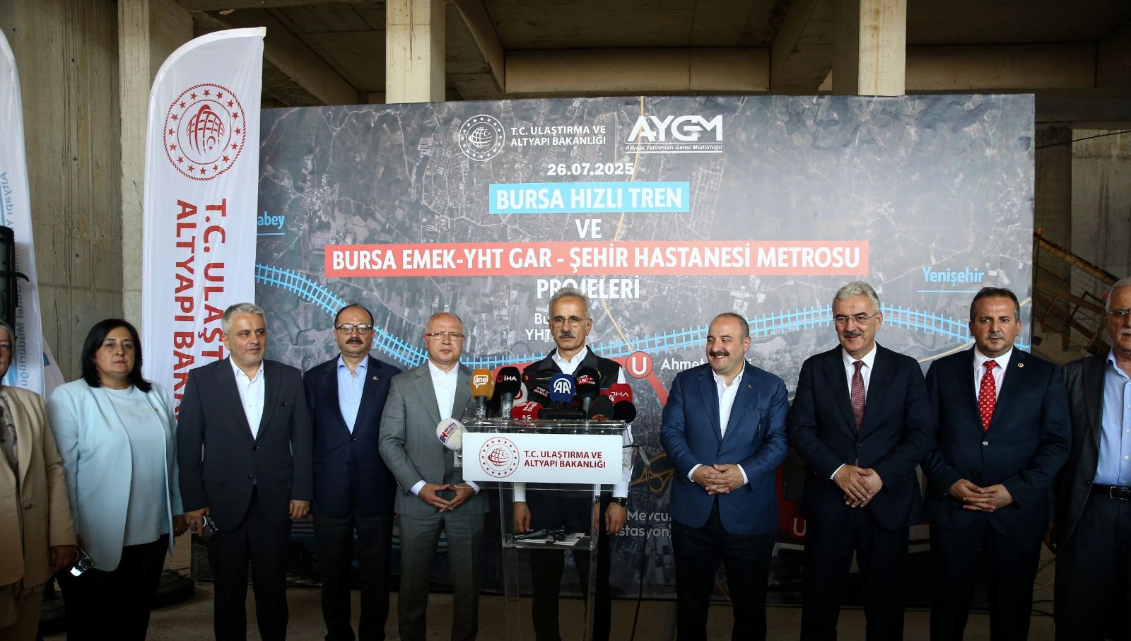 Bakan Uraloğlu, Bursa'daki Devam Eden Projeleri Tanıttı!